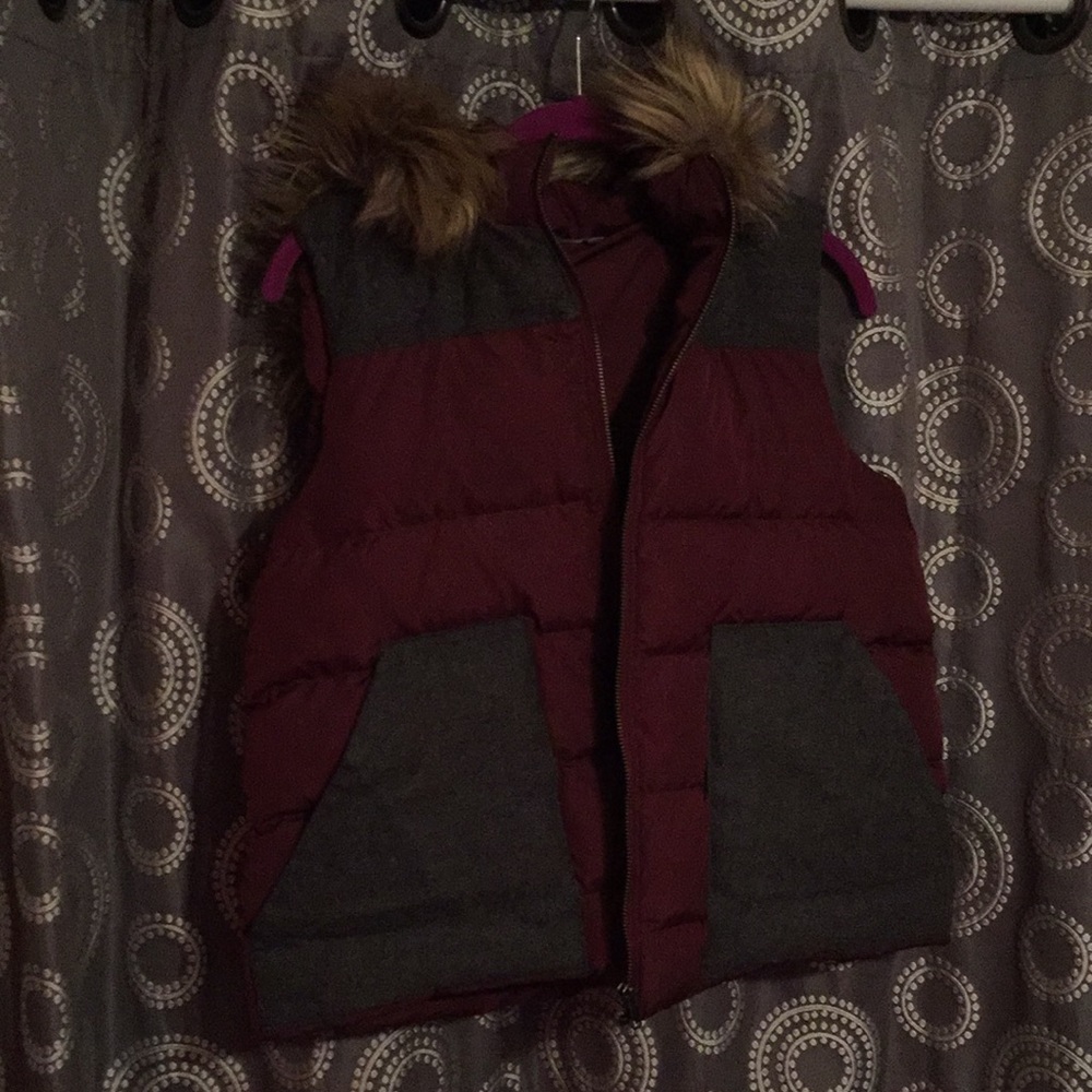 LL BEAN DOWN VEST